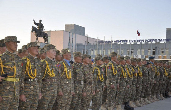 Эх орны хүүхдүүд ээж, аав, эх нутагтаа халагдаж ирэх намар цагаар