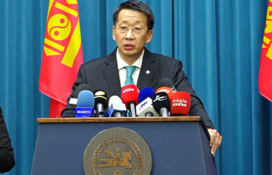 Л.ЭНХ-АМГАЛАН: Эрдэнэт, Дархан-Уул, Өмнөговьд МУИС, ШУТИС, ХААИС-ийг байгуулах шийдвэр гарсан