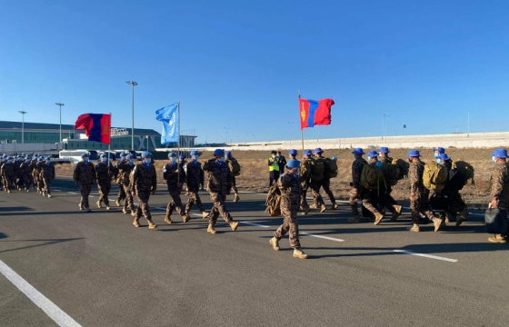 ЭНХИЙГ САХИУЛАГЧИД ЭХ ОРОНДОО ИРЛЭЭ