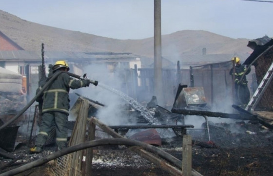 75 настай иргэн гэртэйгээ шатаж нас баржээ