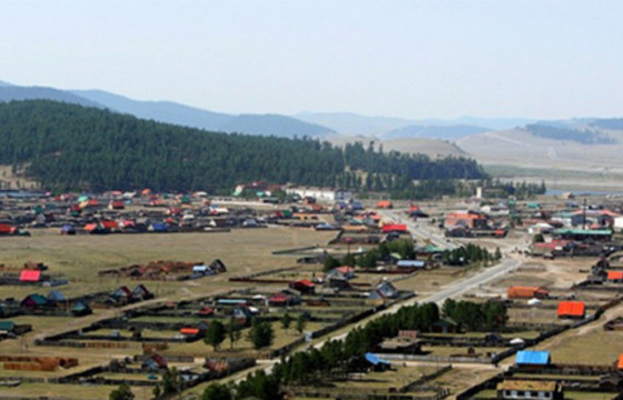 Гэрийнхэнтэйгээ маргалдаж гараад сураггүй болсон 17 настай эмэгтэйг эрэн хайж байна