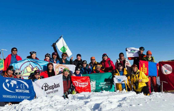 ЗҮРХ ЗҮСЭЖ, СЭТГЭЛ ШИМШРҮҮЛСЭН ОТГОНТЭНГЭРИЙН ОСОЛ БУЮУ 17 ЗҮРХ ЗОГССОН НЬ