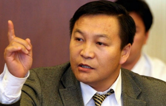 Л.ГҮНДАЛАЙ: Ч.Сайханбилэг ээ, Дубайн гэрээний булхай, Эрдэнэтийн 49 хувийг луйвардсан луйвар чинь хангалттай