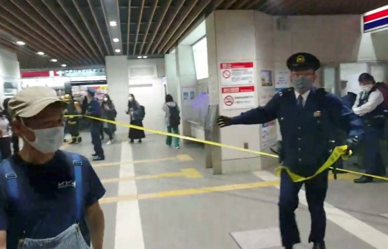 Сүнсний баяраар Жокерийн дүрд зүсээ хувиргаж, 17 хүн хутгалжээ