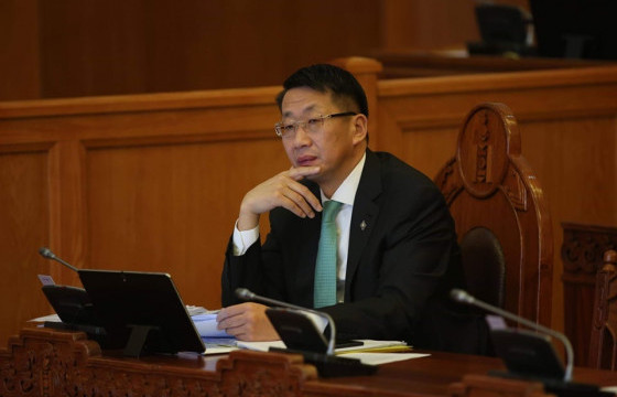 Л.ЭНХ-АМГАЛАН: Өвөрхангай аймгийн боловсролын газар, сургуулийн удирдлага, байрны багшид багаар нь хариуцлага тооцох ёстой