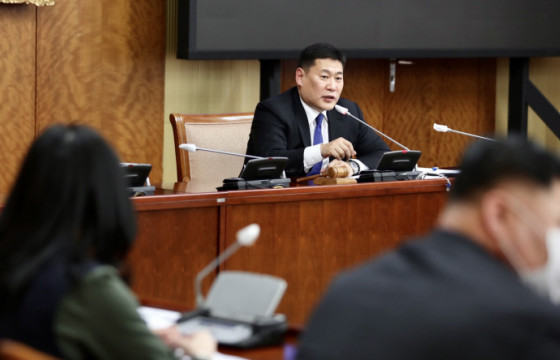 Л.ОЮУН-ЭРДЭНЭ: Авлигыг бууруулахын тулд хатуу арга хэмжээ авч хэрэгжүүлэхээс өөр аргагүй