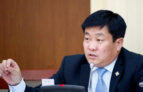 Б.ЭНХ-АМГАЛАН: Энэ асуудал бол зөвхөн Алтайн асуудал биш нийт Монголын язгуур эрх ашиг