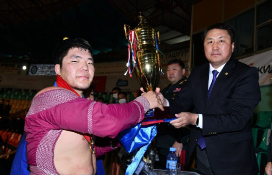 “Бүх цэргийн наадам”-д М.Лхагвагэрэл түрүүлж, цэргийн арслан цол хүртэв