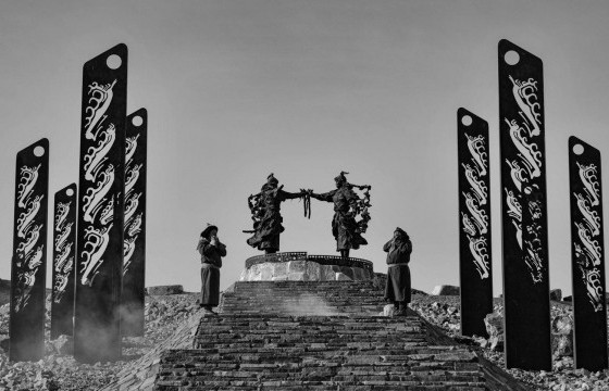 Д.ЖАДАМБАА: “Тэнгэрийн андгай” хөшөөг үзэхээр өдөрт 10 гаруй машин хүн ирж байна