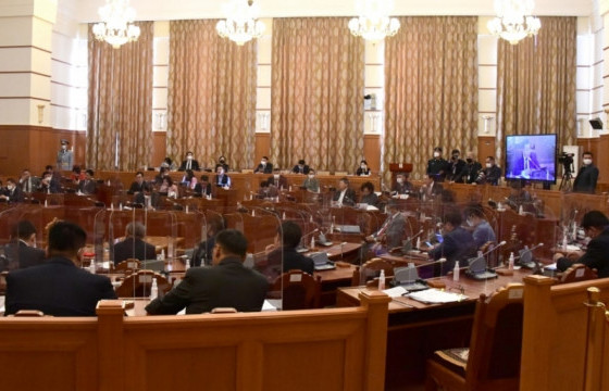 Чуулганы нэгдсэн хуралдаан эхэллээ