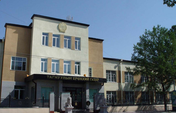 Тагнуулынхан ажлаа хийхгүй бол хакеруудын хар зах дээр 