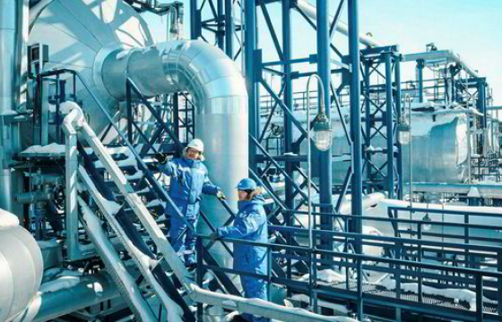 Өмнөд Африкт илэрсэн B.1.1.529 хувилбартай холбоотойгоор газрын тосны үнэ 10 хувиар унажээ