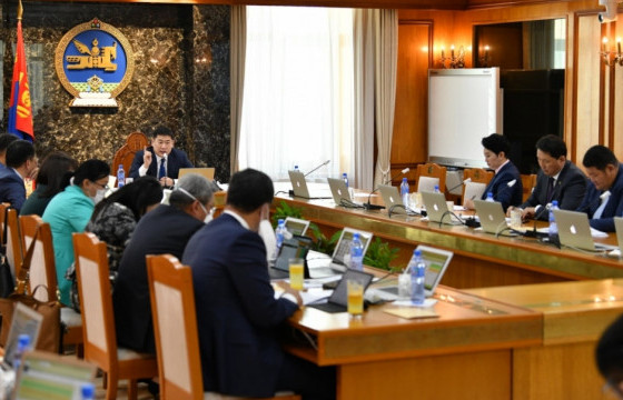 ЗАСГИЙН ГАЗАР: Бараа бүтээгдэхүүний үнийн өсөлтөөс сэргийлэх асуудлыг хэлэлцэж байна