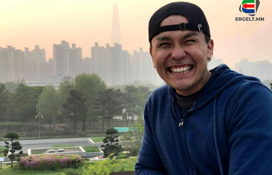 Ц.ЭНХТУЛГА: Жүжигчин мэргэжил яг л баримлын шавар шиг