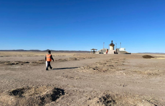 Хамарын хийд орчмын хогийг цэвэрлэжээ