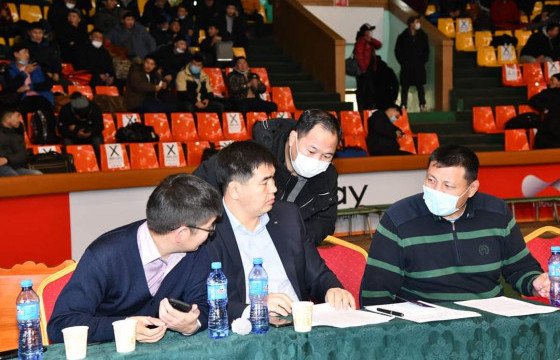 Бөх, дасгалжуулагч нар допингийн хор хөнөөлөөс хамгаалах сургалтанд хамрагдлаа 