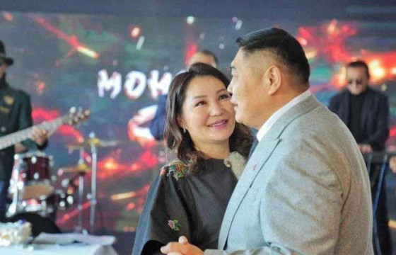 Д.Батбаяр, Т.Баясгалан нарын шүүх хурал дахин хойшилжээ