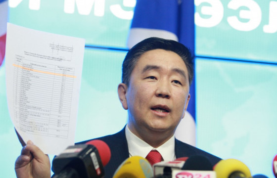 Д.Мөнх-Эрдэнийн шууд дамжуулалтад оролцсон иргэдээс мэдүүлэг авчээ