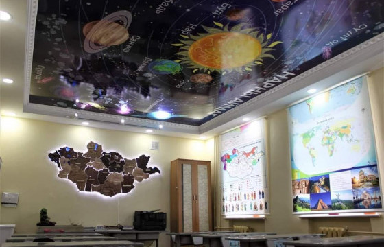 Х.СУВДАА: Мөрөөдлийнхөө танхимд хичээлээ зааж, хүүхдүүдээ баярлуулах сайхан байна