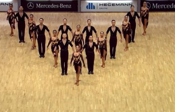 Дэлхийн аварга шалгаруулах латин бүжгийн тэмцээнд Moon dance хамтлаг VI байр эзэллээ