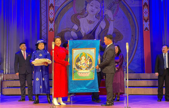 “Болор цом-39” яруу найргийн наадамд Б.Болорцэрэн түрүүллээ