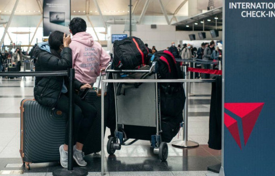 Омикрон хувилбар дэгдсэнтэй холбоотойгоор олон улсад 7500 гаруй нислэг цуцлагджээ