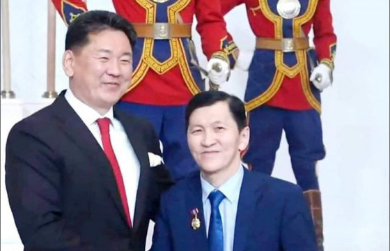 Ж.АЛТАНГЭРЭЛ: Сэтгүүл зүй зөв орших үед эрүүл төр тогтдог