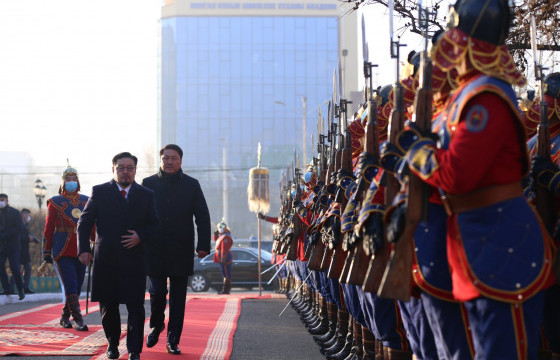 Батлан хамгаалах яамны 110 жилийн ойн баярын хурал болж байна