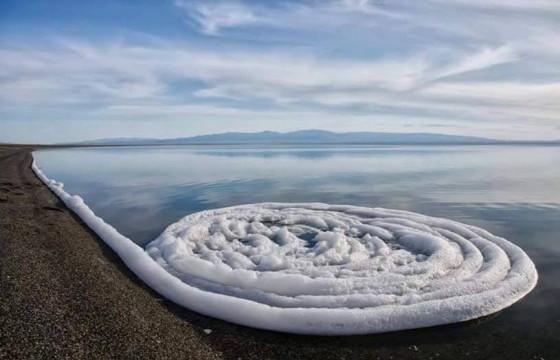 Дөргөн нуурын мөс цөмөрч, автомашин живжээ