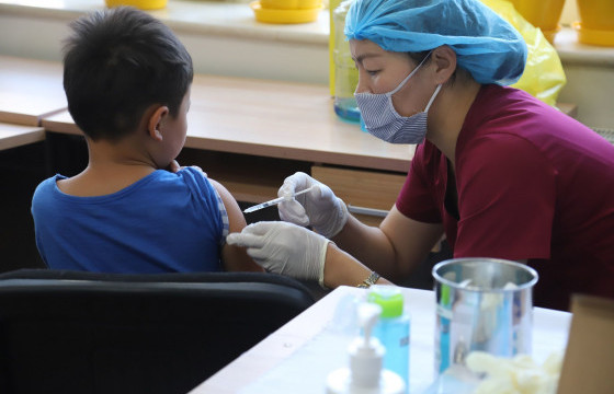 Энэ онд 12 нас хүрч буй хүүхдүүд вакцинд хамрагдаж эхэлнэ