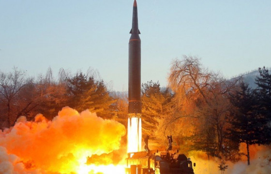 Хойд Солонгос шинэ төрлийн хэт авианы пуужин туршжээ