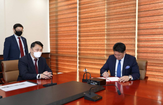 Үндсэн хуулийн эрх зүйн хүрээлэнгийн нээлт болжээ