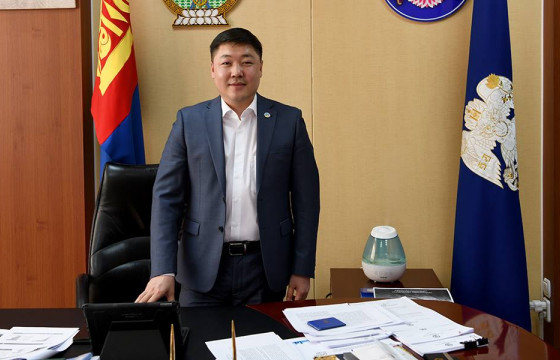 Хотын дарга Д.Сумъяабазар орлогч Д.Ихбаяртаа хариуцлага тооцож чадах уу