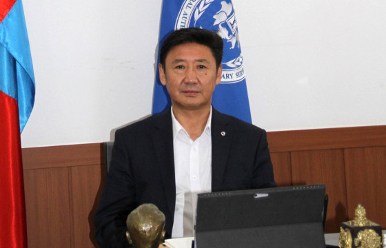 Мал эмнэлгийн ерөнхий газрын дарга Б.Ганзоригийг ажлаас нь чөлөөлжээ