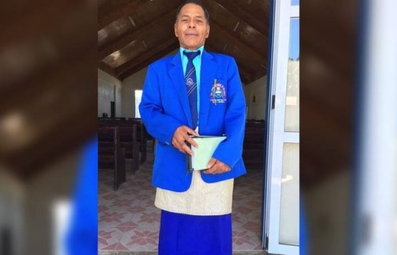 Тонгагийн галт уулын дэлбэрэлтээс зугтаж, цунами дундуур 24 цаг сэлсэн “Амьдрал дээрх Aquaman” ЛИСАЛА ФОЛАУ