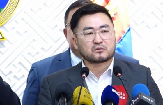 А.ЦЭРЭНБАТ: Утааны асуудалд Засгийн газар өөрөө огцрох ёстой