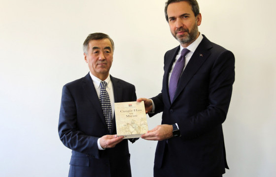 Турк Улсын эрчим хүч, байгалийн баялгийн дэд сайд А.Баярактартай уулзалт зохион байгуулжээ