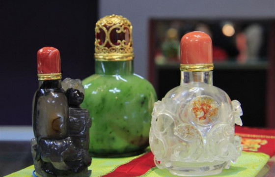 ТАНИЛЦ: Монголын хамгийн ховор, үнэтэй хөөрөгний эзэд