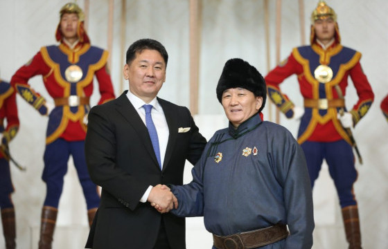  Ө.НАРАНБААТАР: 30 жил кинонд дуу оруулсан хөдөлмөрөө төрдөө үнэлүүлэх сайхан байна