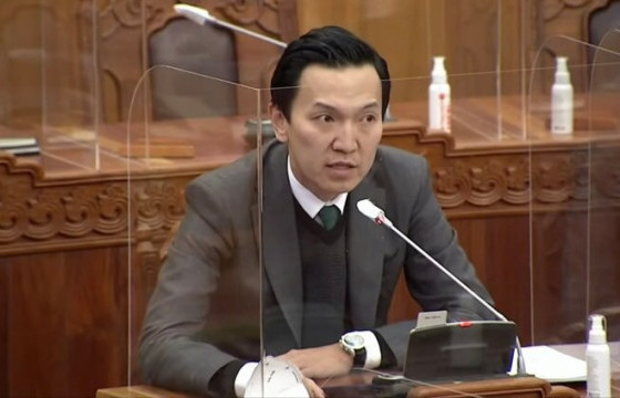 Н.УЧРАЛ: Т.Доржханд гэж нэг ажилгүй, поп нөхөр байна