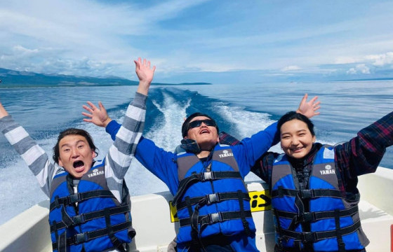 Орчлонгийн огтлолцол, ил галын дэргэд өнгөрүүлсэн хоногууд