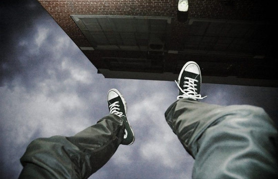 ЦЕГ:14 настай хүүхэд цонхоор унаж, амиа алдсан. Талийгаачийн ар гэрийнхэн ямар нэгэн банктай хамааралгүй