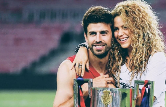 Өнөө цагийн дэлхийн хамгийн алдартай хосын ХАЙРЫН ТҮҮХ