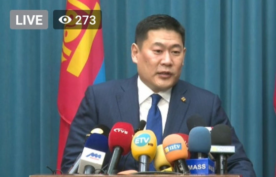 Л.ОЮУН-ЭРДЭНЭ: Хөгжлийн банкыг бусад орны банк шиг болгож байж, Шинэ сэргэлтийн бодлогыг хэрэгжүүлэх ёстой