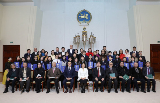 “Мөнх тэнгэрийн бичиг-2021” үзэсгэлэнгийн шилдгүүд тодорчээ