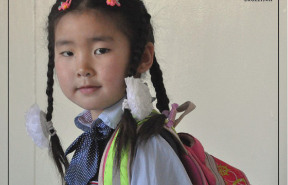 ЗУРГААН НАСТАЙ М.БАЯНДҮҮРЭНГИЙН СУРГУУЛЬДАА ХҮРЭХ ЗАМ   