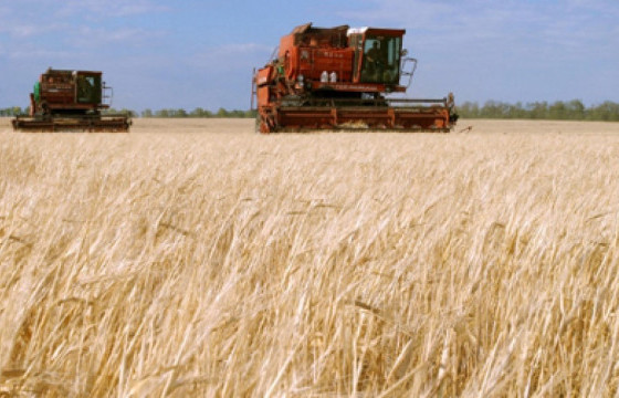Тээвэрчдийн хүсэлтийг хүлээн авч, ургац хураалтын ажилд саадгүй оролцох боломжоор хангана