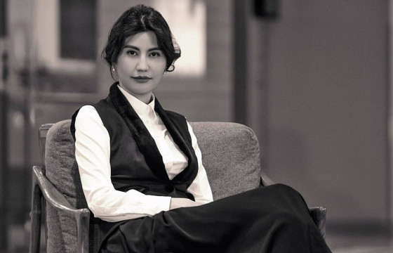 Б.ОЮУНГЭРЭЛ: Монголын минь эмэгтэйчүүд хайрлагдаж, эрхээ эдэлж чаддаг байгаасай