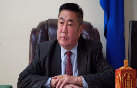 Д.АМАРСАНАА: БАЯНХОНГОРЧУУД “АЖИЛСАГ 100 ЗАЛУУ” ТӨСЛИЙГ АМЖИЛТТАЙ ХЭРЭГЖҮҮЛЛЭЭ