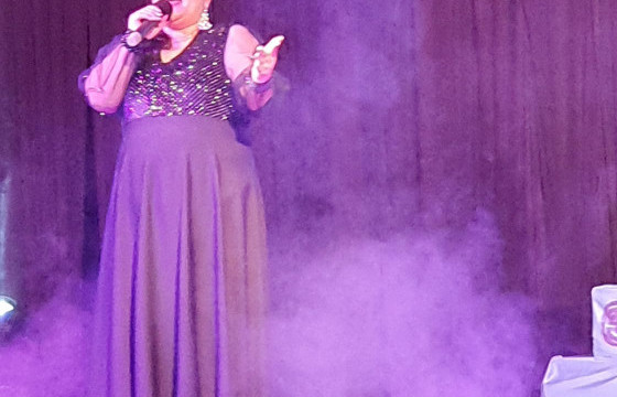 Ам барьсан гэх дуучин О.Ууганчимэг: Дуучин С.Нинжин бид хоёр учраа олсон